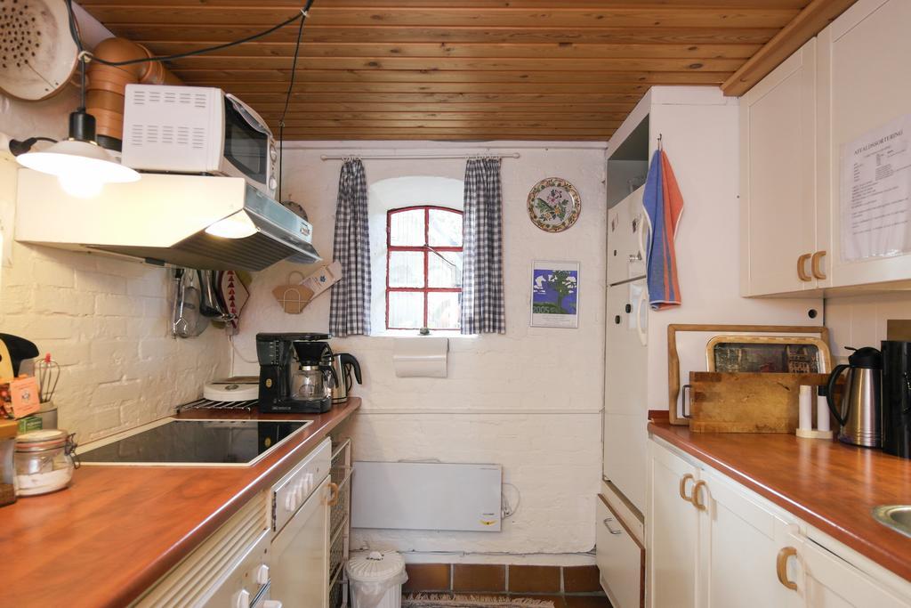 Nabolos Rooms Bovense Exterior photo