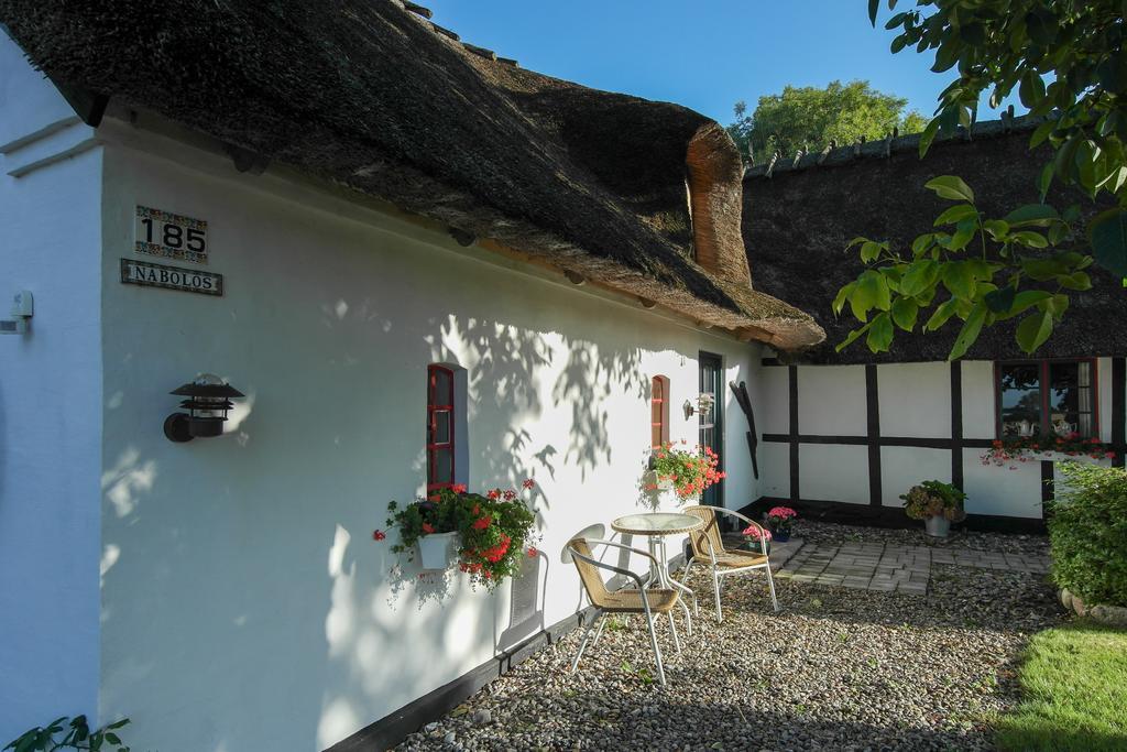 Nabolos Rooms Bovense Exterior photo
