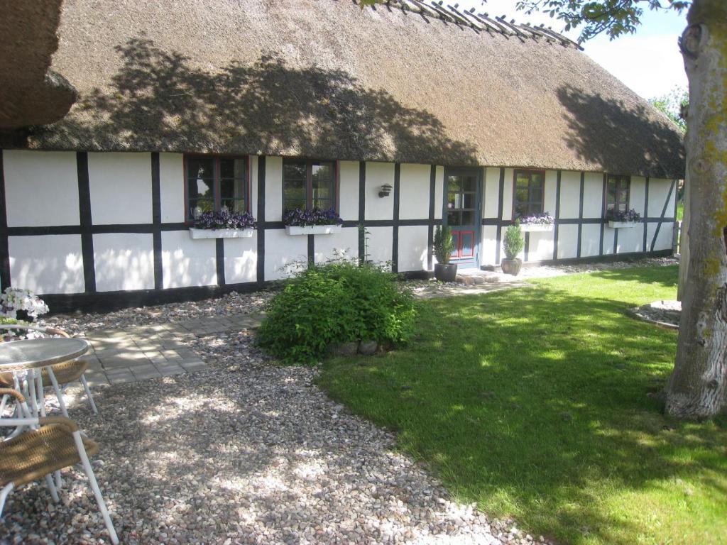 Nabolos Rooms Bovense Exterior photo